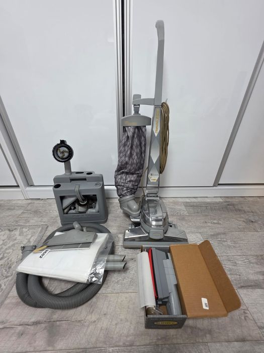 Vând  acest set complet