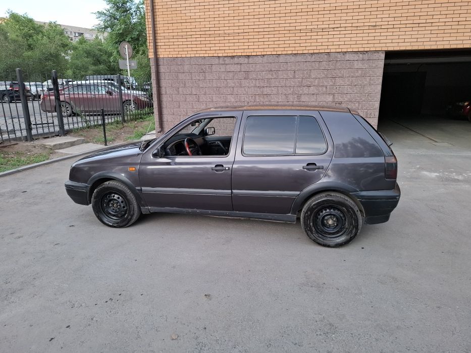 Продам Гольфа 3...