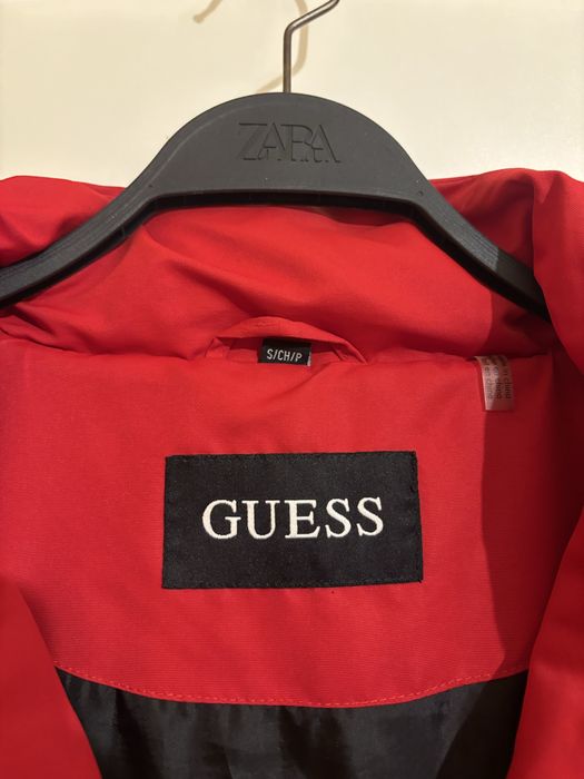 Зимно дълго яке Guess