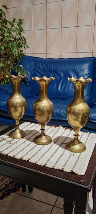 Vaze Din Alama vechi