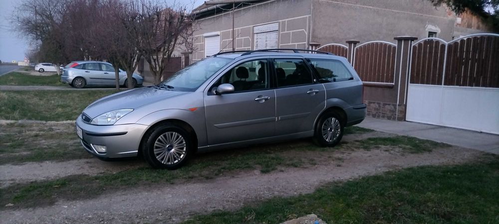 Ford focus 1.8 benzina Zetec