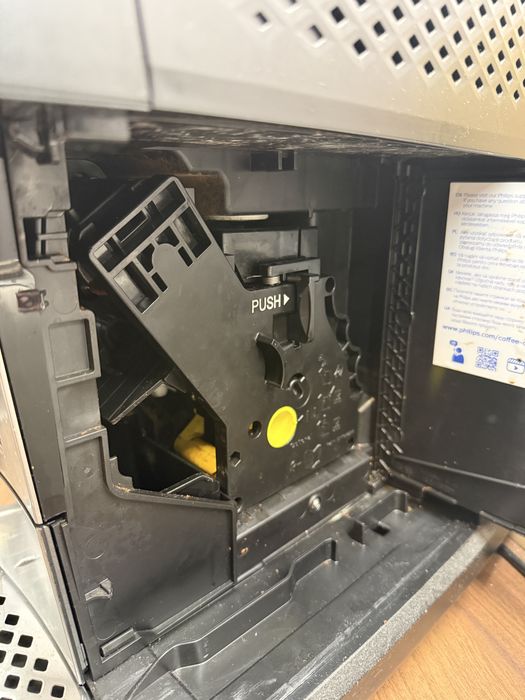 Espressor automat Philips 3200 LatteGo EP3246