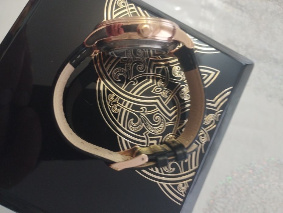 Наручные часы Лимитированные