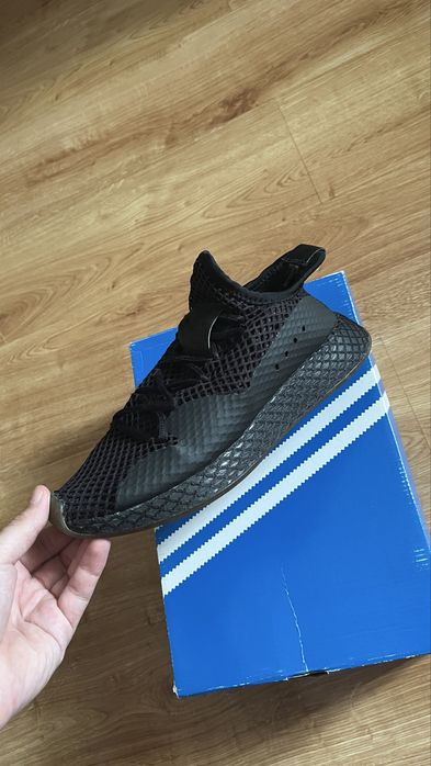 Кроссовки Adidas deerupt (оригинал) 42
