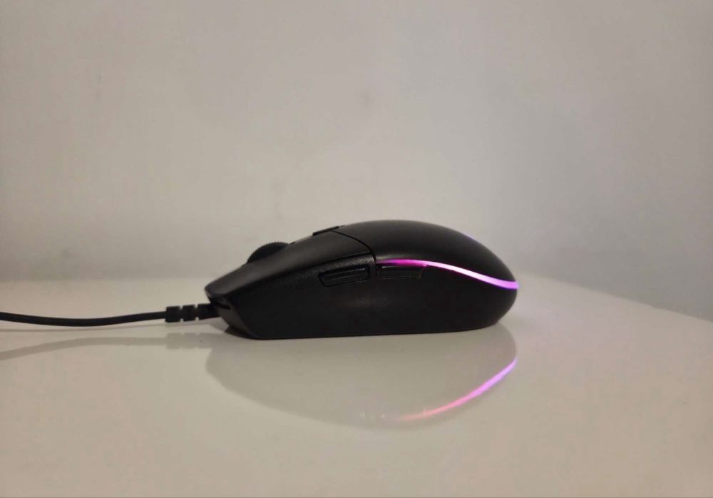 • Vand Mouse Gaming Logitech G203 LightSync RGB 8000DPI