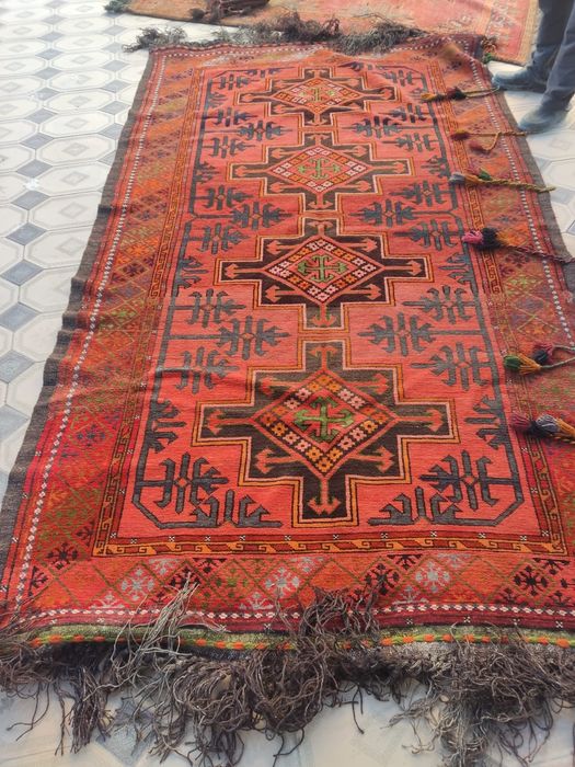 Ковер. Килем. Ковры ручной работы.