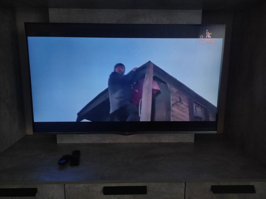 Телевизор LG smart tv