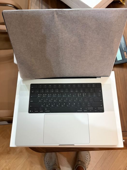 Apple MacBook pro 16