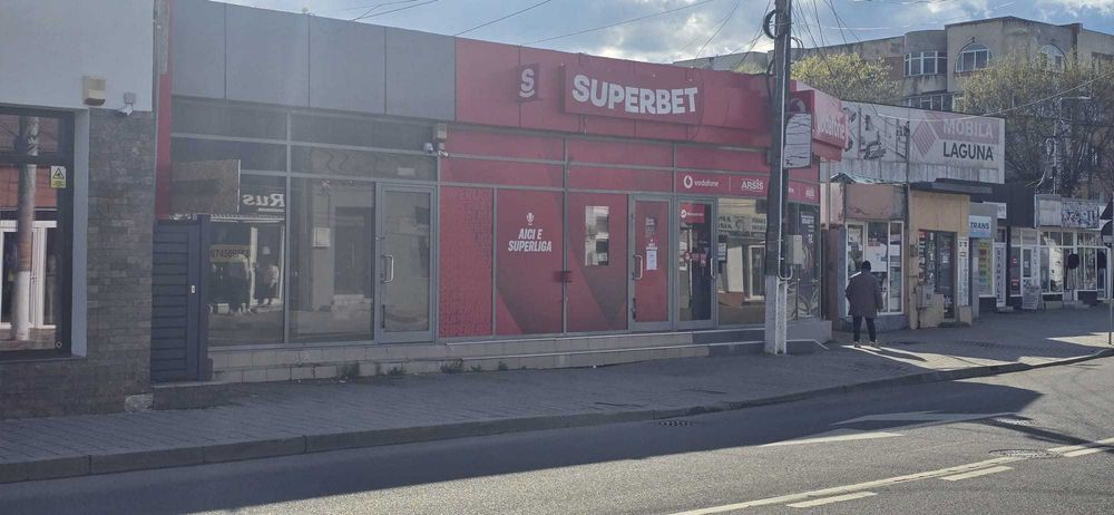 Inchiriez Spațiu comercial 35 mp in orasul Calarasi – Intersecția 5 Calarasi – zonă cu vad excelent