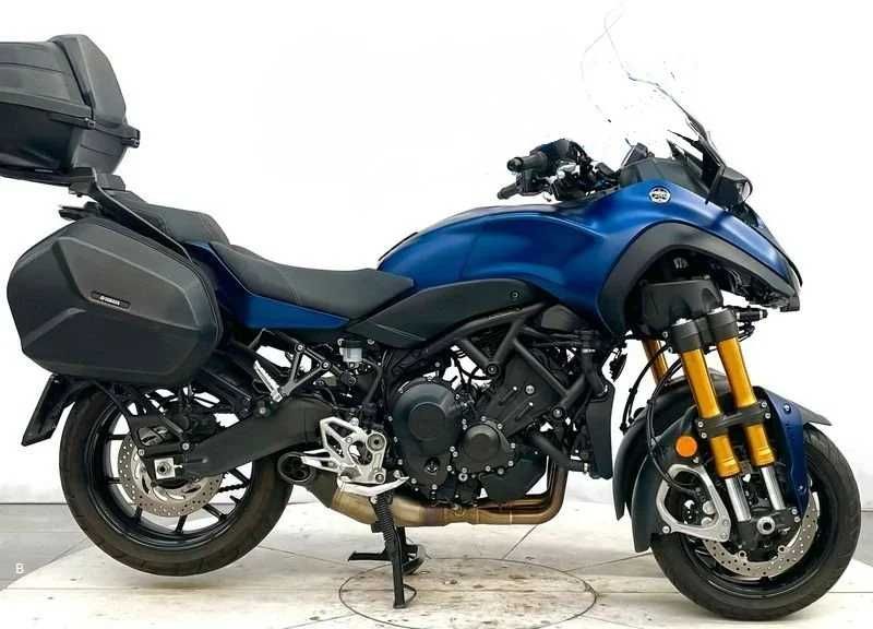 Motocicleta Yamaha Niken 2021
