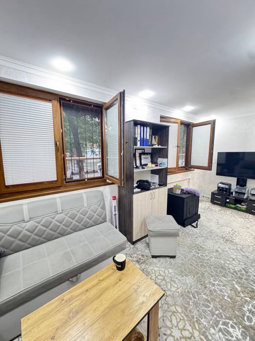 Чиланзар-24 евро нежилое помещение 65кв.м первая линия с арендатором