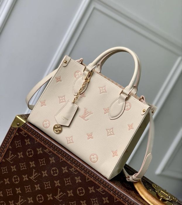 Geanta Louis Vuitton OnTheGo