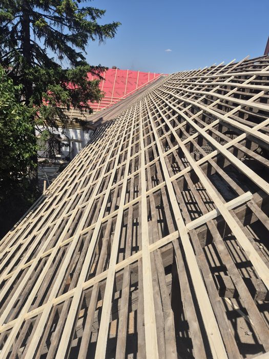 Montaj acoperisuri si reparati urgente