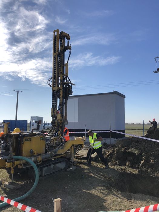 Denisipari , foraje puturi apa