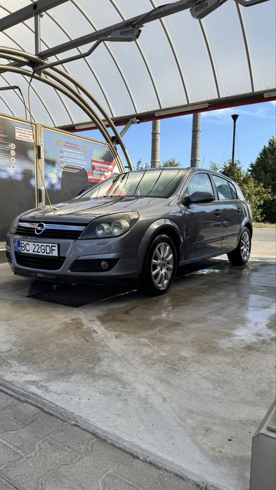 Vând opel astra h