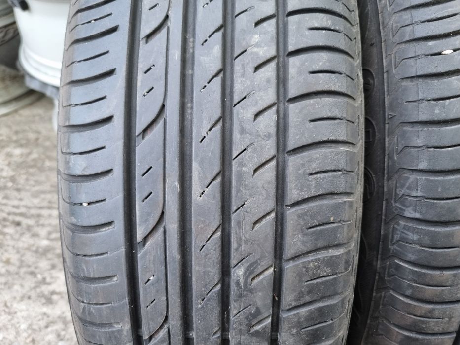 2бр летни гуми Ласа 185-65-15/ 2017г/ 6мм грайфер/