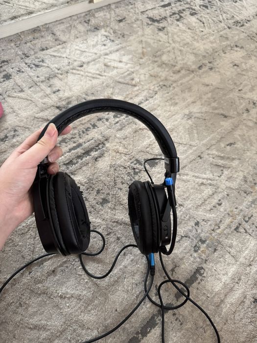 Продам игровые наушники