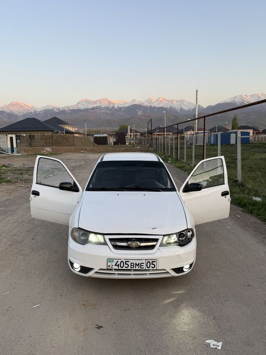 Срочно продам машину