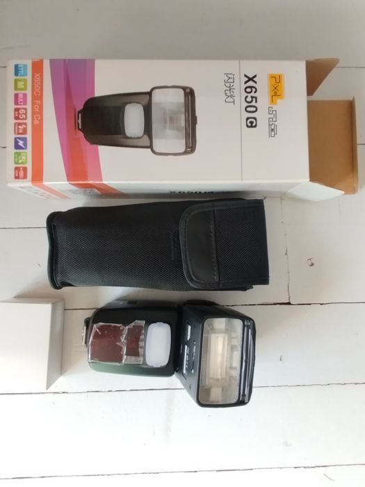 Новая вспышка Pixel  X650 Canon