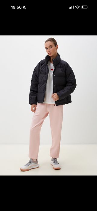 Продам зимнюю куртку Adidas