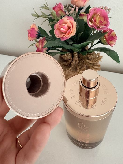 Парфюм Carolina Herrera-Vip rose