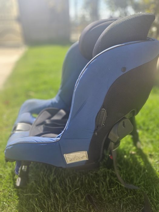 Vand scaun de masina rear facing axkid minikid 2 ofer GRATUIT oglinda