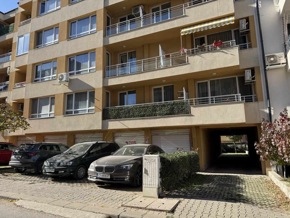 Дава се под наем Гараж / Паркомясто в София, Гоце Делчев - 18 кв.м за 150 € - Снимка #3