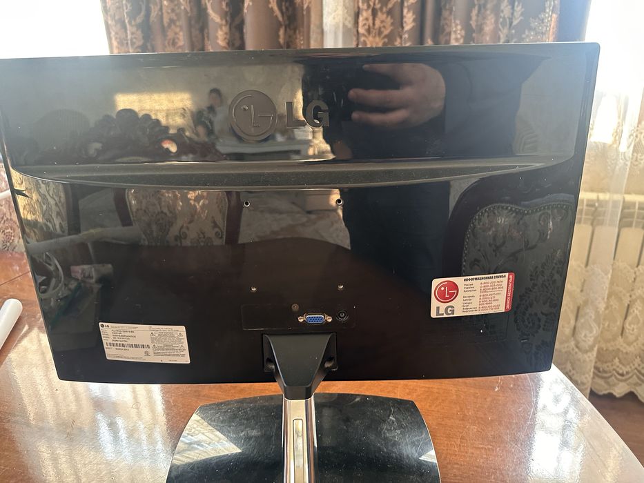 Монитор голый рабочий