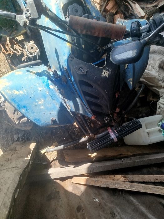 Vând ATV  125 de cc