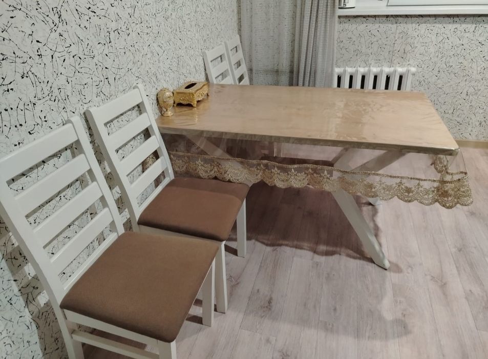 Продам стол со стульями