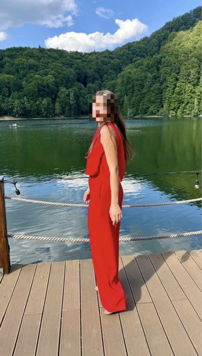 Salopetă elegantă roșie, cu buzunare și spate gol, Zara, mărimea S