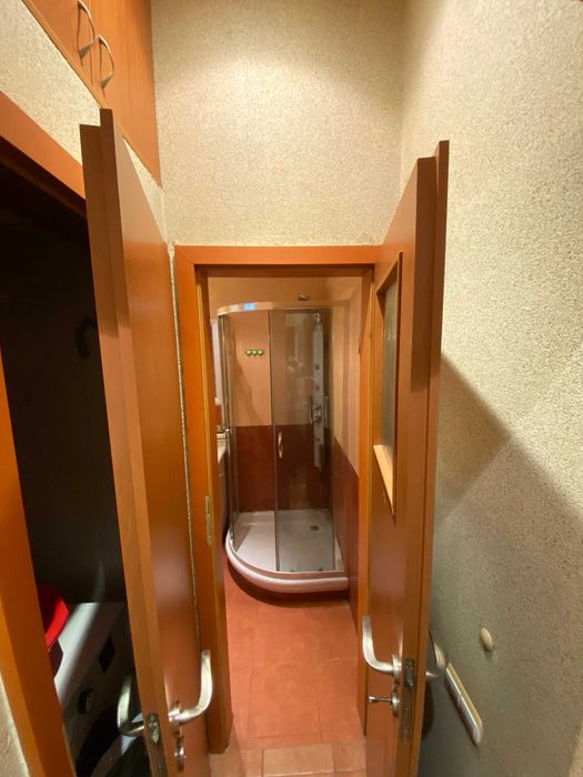 Дава се под наем Тристаен апартамент в Бургас, Център - 120 кв.м за 331.5 € - Снимка #14