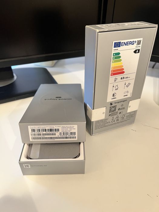 HONOR Magic 8 Pro, 512GB, 12GB RAM Black sigilat