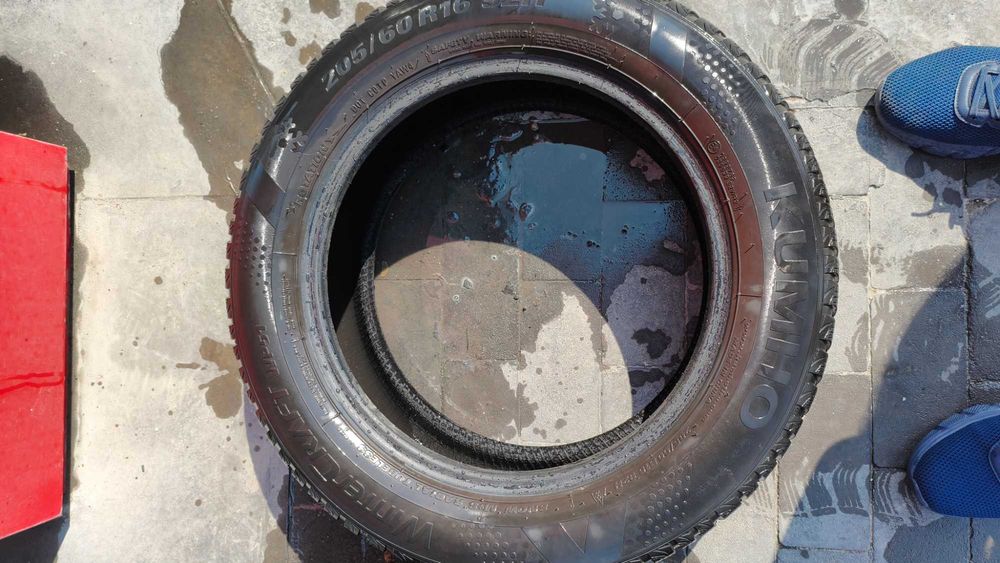 Зимни гуми Kumho Wintercraft 205/60/16