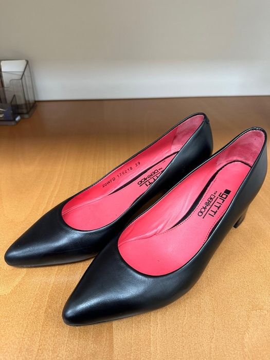 Кожаные туфли, новые