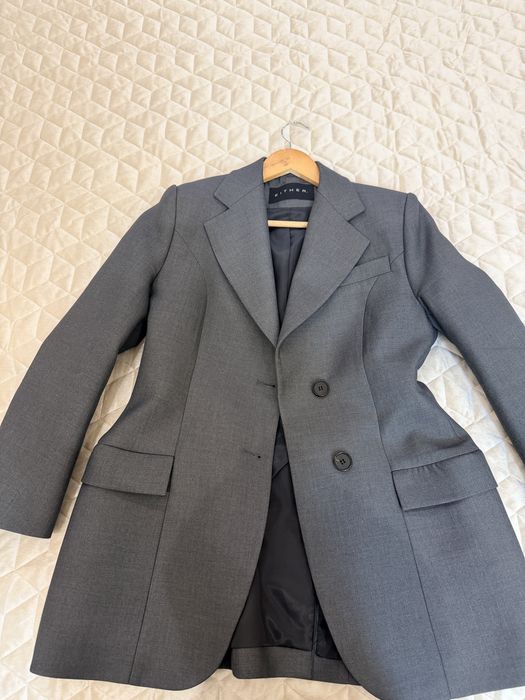 Продам пиджак от премиального бренда  either