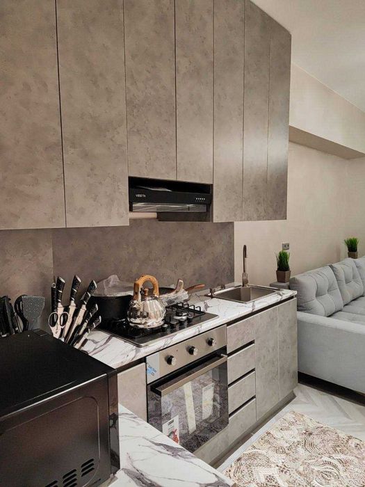 Silk Road,2/6/10, 45м2 Ориентир: Буз базар, БИЙ метро под ключ !!