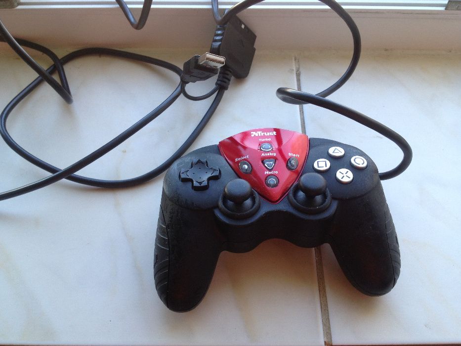 Gamepad Predator Trust GXT24 pentru jocuri