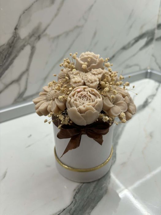 Соеви ароматни букети