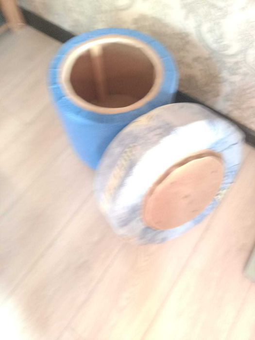 Пуфик с ящиком на ножках