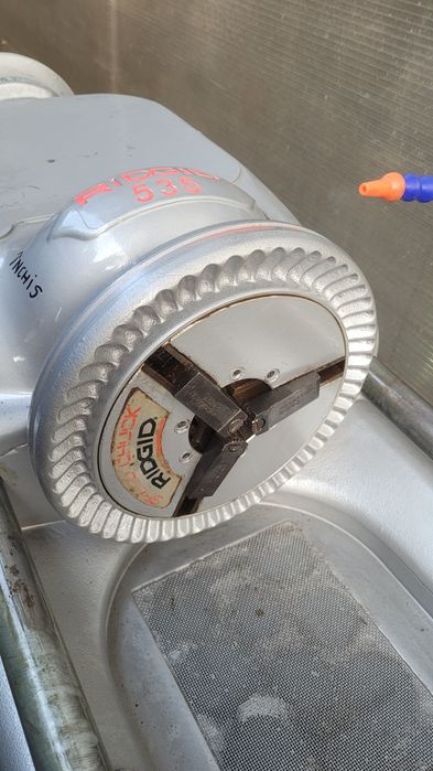 masina de filetat electrica buloane suruburi tije filetate carcase