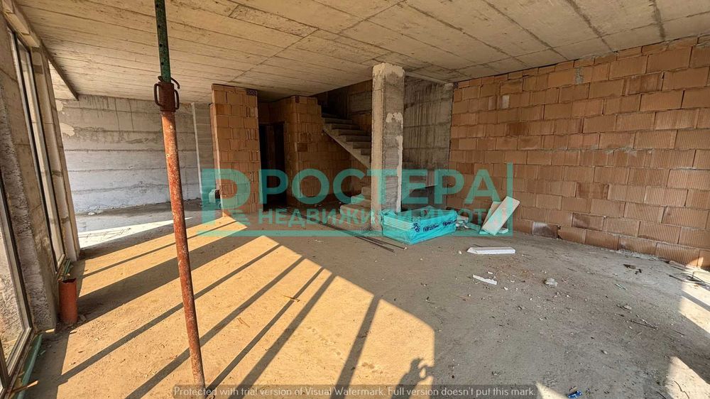 Продава се Къща в Търговище, Център - 177 кв.м за 255 €/кв.м - Снимка #9