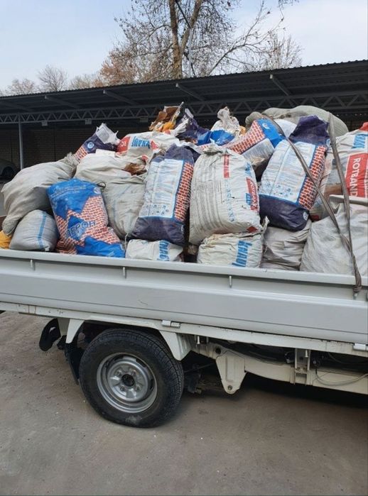 Stroy musor olib ketish xizmati bor