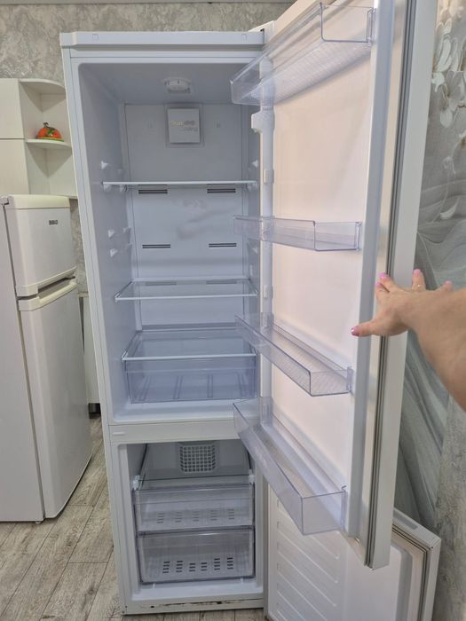 Холодильник BEKO