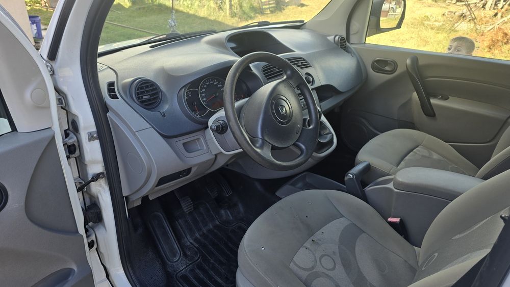 Vand Renault Kangoo Varianta Lunga