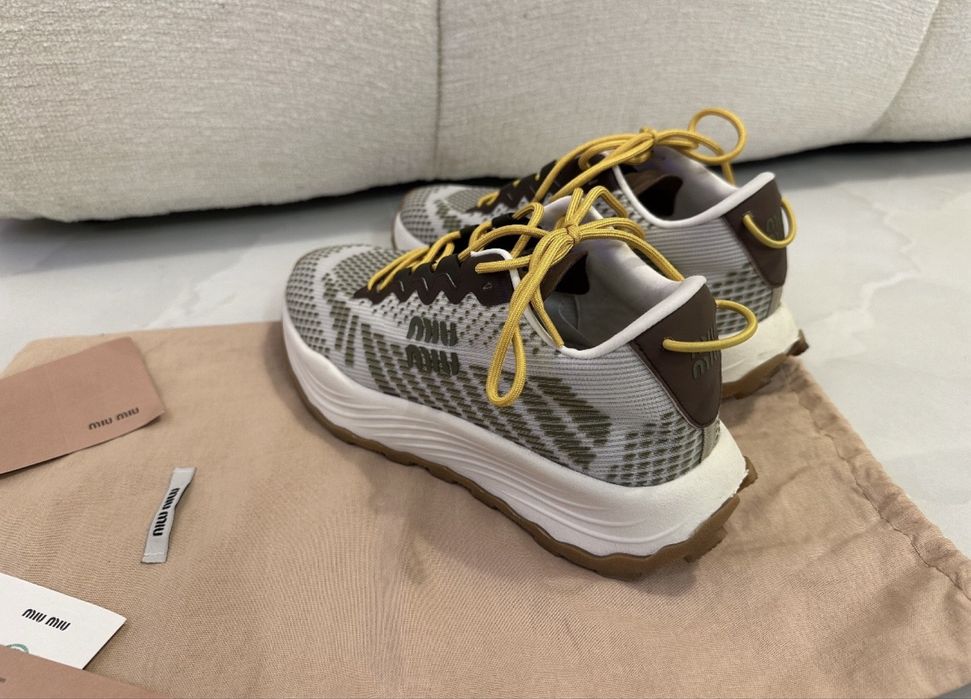 маратонки Miu Miu