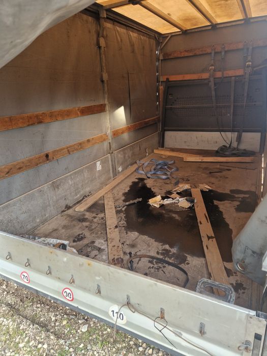 Suprastructura (bena) cu prelata