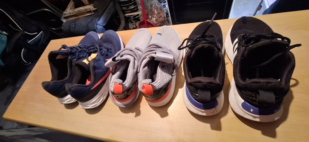 Adidasi copii purtați