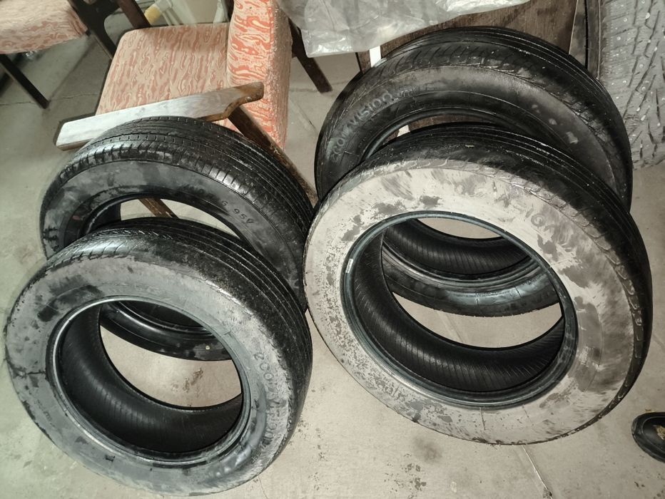 Шины 215 на 60  16