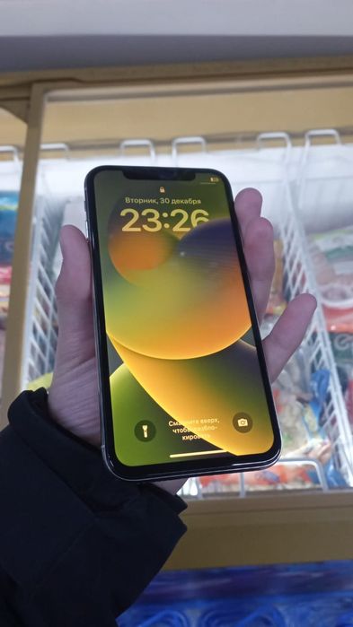 Продам айфон Х срочно!